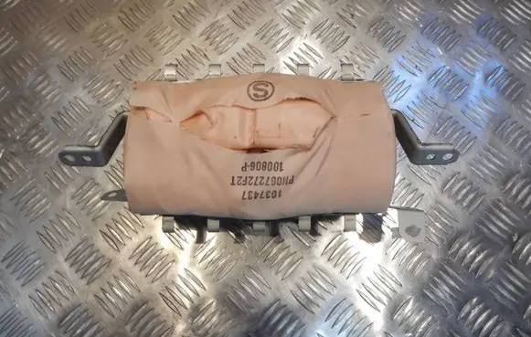 Lexus IS 220D-250-350 Passenger airbag 1037437 2376