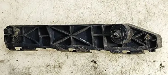 Lexus IS 220D-250-350 Front bumper mounting bracket 5253653010