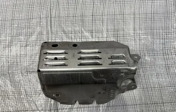 Jeep Avenger Exhaust heat shield 9848636980