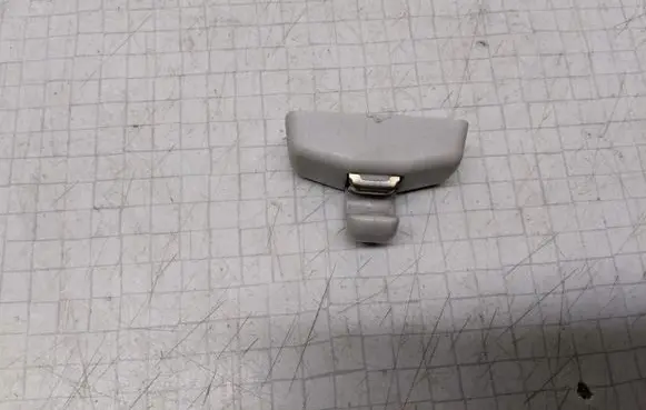 Seat Leon (1M) Sun visor clip/hook/bracket 3B0857561B