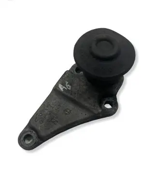 Audi A6 S6 C5 4B Engine mounting bracket 8D0199343