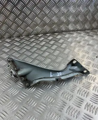 Audi A6 S6 C7 4G Fender mounting bracket 4G0805815