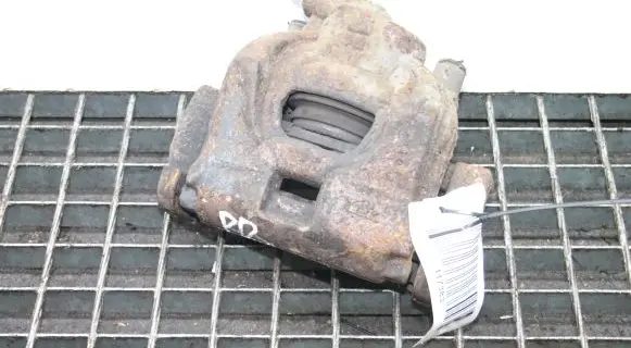 Volvo V60 Front brake caliper