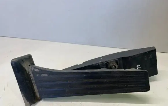 BMW X5 E53 Accelerator throttle pedal 35406762480 6762480