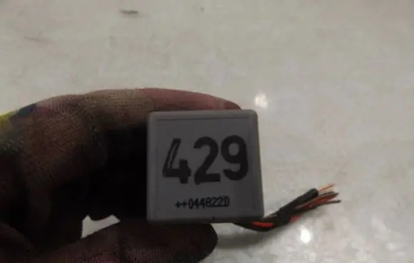 Volkswagen Polo Other relay