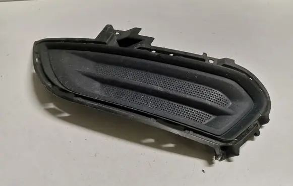 Ford Fusion II Front fog light trim/grill DS7319953ABW