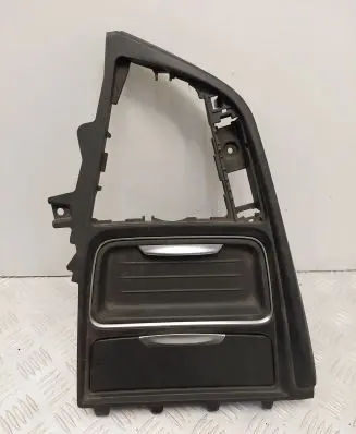 BMW 3 GT F34 Cup holder front 9218925 105027852 584507