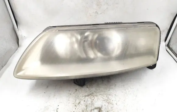 Audi A6 S6 C6 4F Headlight/headlamp 5DV00829000 04660300732146