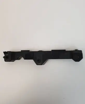 Front bumper mounting bracket