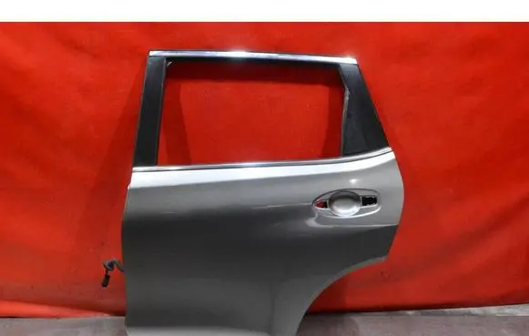 Nissan X-Trail T32 Rear door 