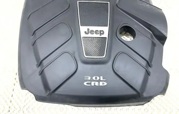 Jeep Grand Cherokee Engine cover (trim) 04627157