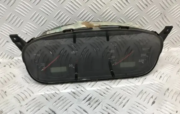 Volkswagen Transporter - Caravelle T4 Speedometer (instrument cluster) 7D0920801H