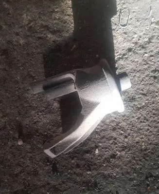 Volkswagen Transporter - Caravelle T5 Engine mount bracket