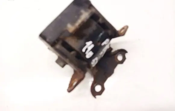 Mitsubishi Outlander Engine mount bracket 
