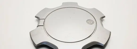 Volkswagen PASSAT B3 Original wheel cap 323601147