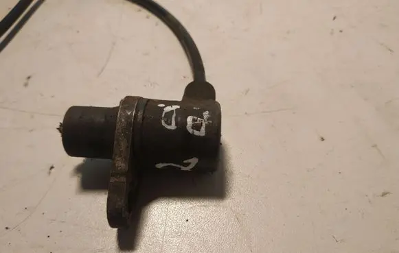 Toyota Avensis T220 ABS brake wheel speed sensor 8954205040