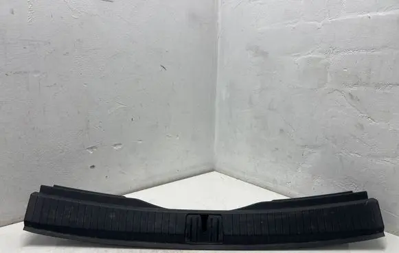 Volkswagen Touran III Trunk/boot sill cover protection 5TA863459E