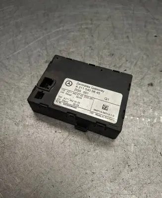 Mercedes-Benz E W211 Gateway control module A2115405645 A2114420000 A2115405745