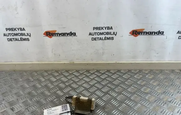 Toyota Yaris Coolant fan relay 2468105731