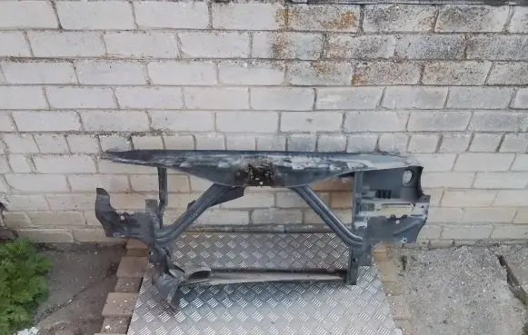 Seat Leon (1M) Radiator support slam panel 1M0805639A