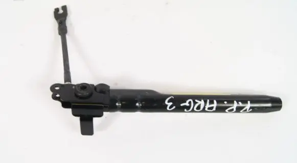Alfa Romeo Giulia Front seatbelt