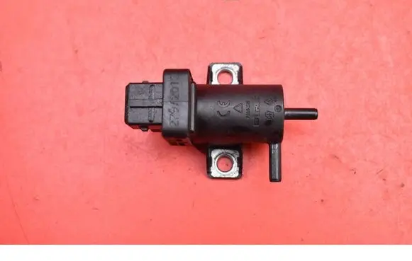 Renault Captur Vacuum valve 8200762162