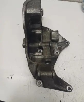 Generator/alternator bracket