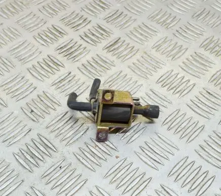 Mercedes-Benz SL R129 Turbo solenoid valve A0015408897 0015408897