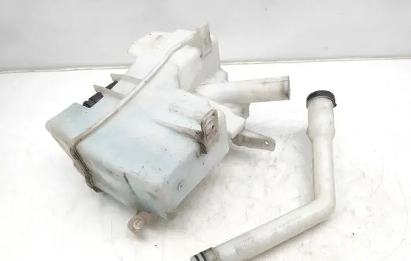 Windshield washer fluid reservoir/tank