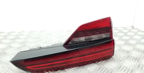 Audi A4 S4 B9 Tailgate rear/tail lights 8W9945093