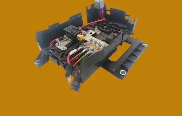 Audi Q7 4L Fuse box set 7L0937548C