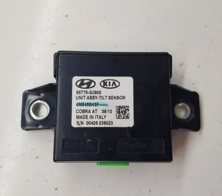 KIA Sportage Yaw turn rate sensor 957753U900