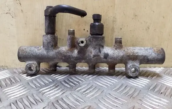 Mazda 6 Fuel main line pipe