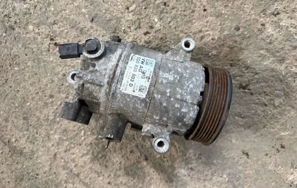 Skoda Octavia Mk3 (5E) Air conditioning (A/C) compressor (pump) 5Q0820803D
