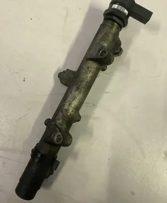 Audi A8 S8 D3 4E Fuel main line pipe 059130090J 004170L2 F00R001823