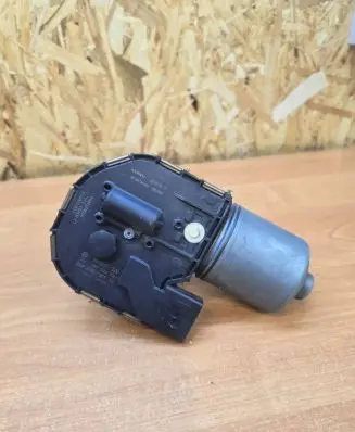 Volvo S60 Front wiper linkage and motor 1397220584