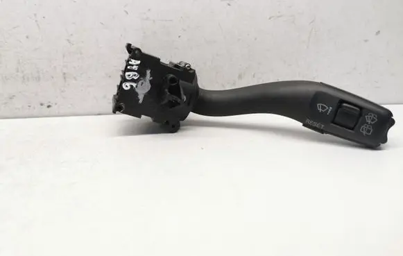 Audi A4 S4 B6 8E 8H Wiper control stalk 8E0953503C