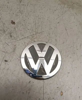 Volkswagen Golf V Manufacturer badge logo/emblem 5M0853630