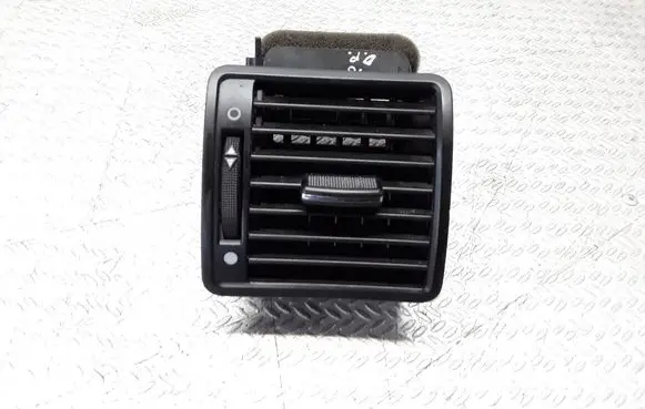 Audi A8 S8 D2 4D Dashboard side air vent grill/cover trim 4D0820902E
