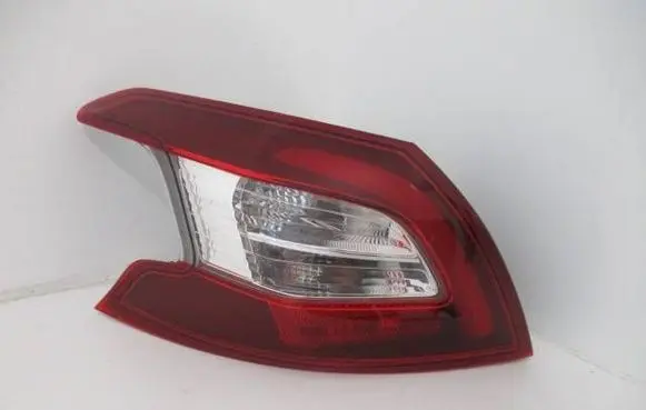 Rear/tail lights