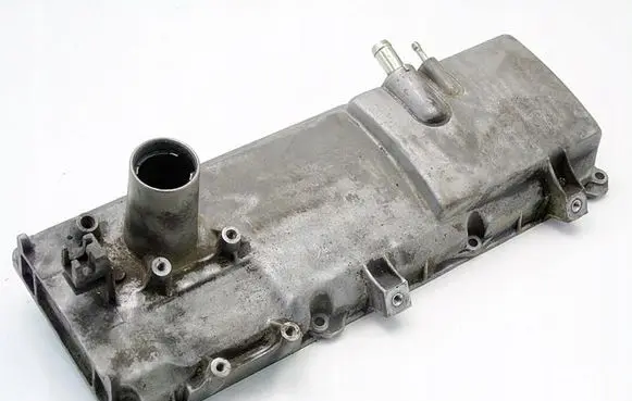 Renault Clio II Rocker cam cover 273692