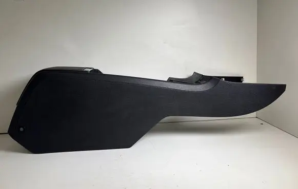 Ford Mustang V Center console AR3363045L34