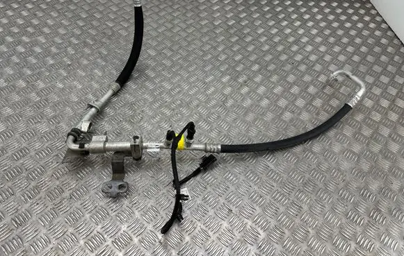 Peugeot 2008 II Air conditioning (A/C) pipe/hose 9826918480