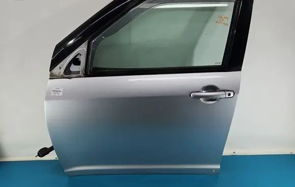 Suzuki Swift I Front door IMPRK1515616