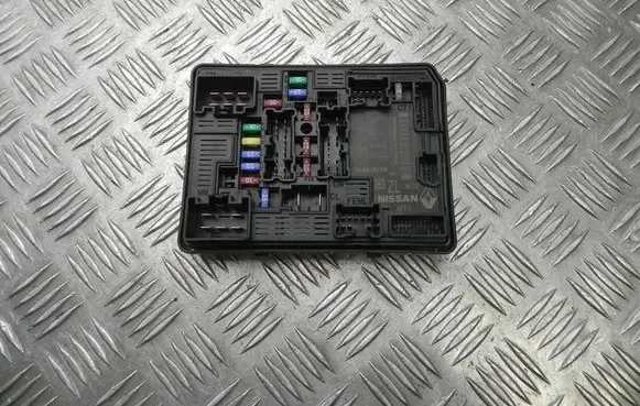 Renault Zoe Fuse box set 284B67877R