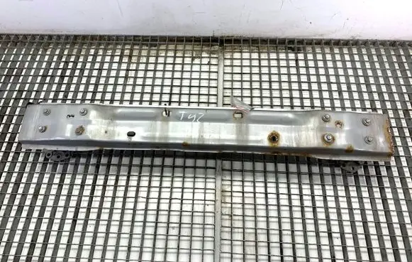 Toyota Auris E180 Rear bumper support beam 