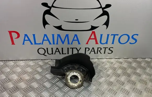 Audi A6 Allroad C7 Coil spring/strut mount 8R0511539B