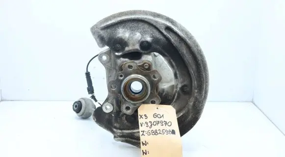 BMW X3 G01 Front wheel hub spindle knuckle 6882598MWGK 6882598