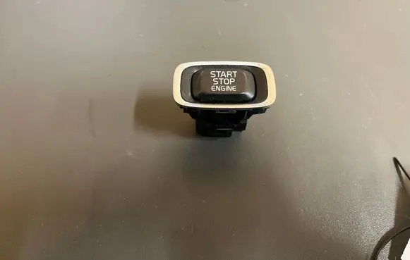Volvo V60 Engine start stop button switch 31318791 10011479