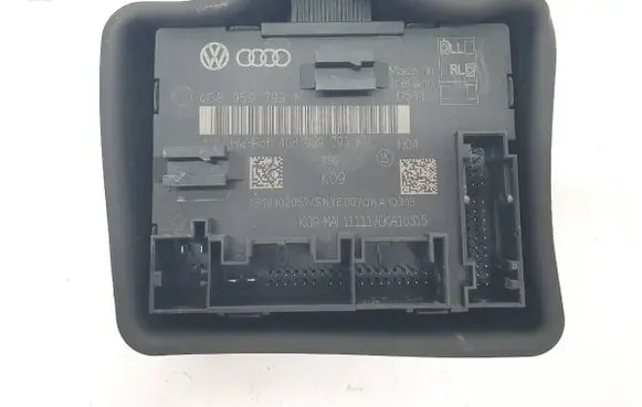 Audi A6 Allroad C7 Door control unit/module 